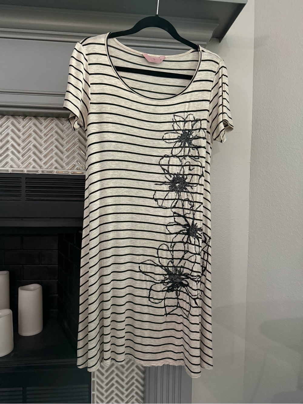 SJS Black & Cream Striped Floral Short Sleeve  Dress
